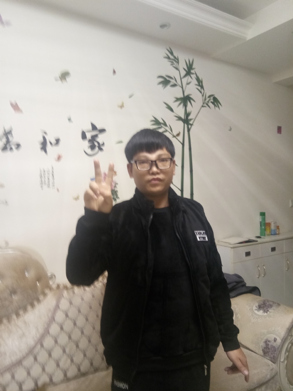 光头强的第一张照片--遂宁认干亲服务网